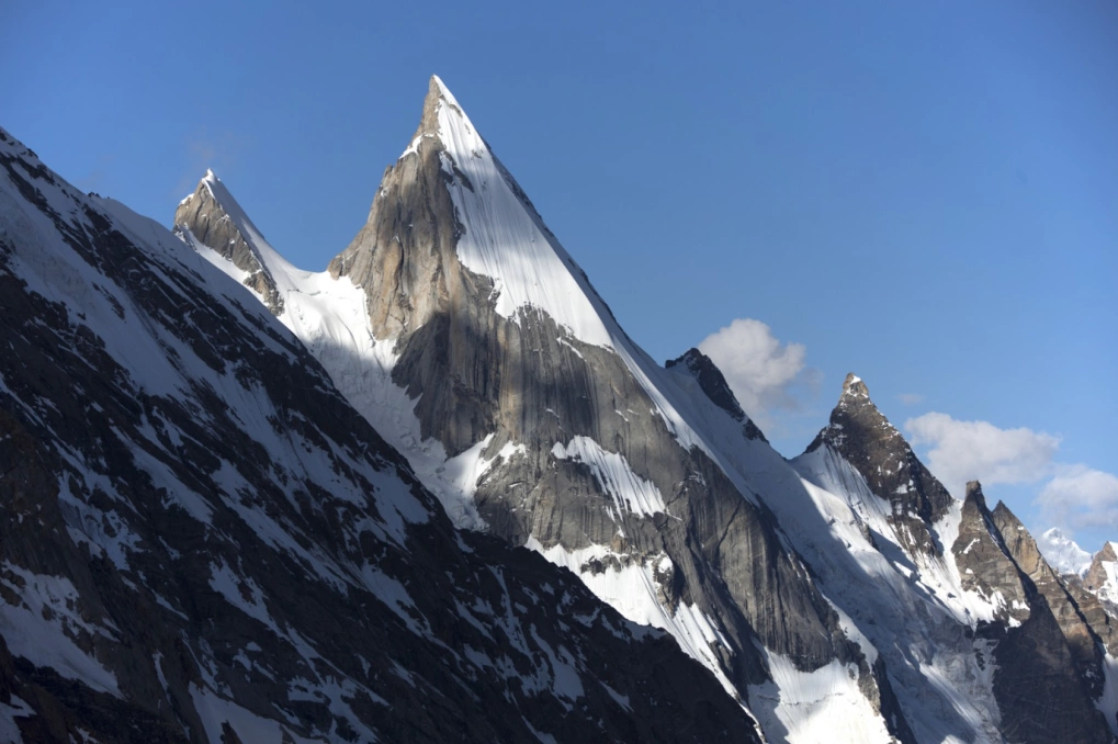 nui-PNG-1754060843-6444-1754060986