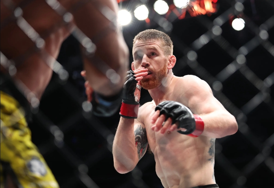 cory-sandhagen-chap-nhan-mau-me-ngo-ngan-de-tranh-dai-o-ufc-320-1